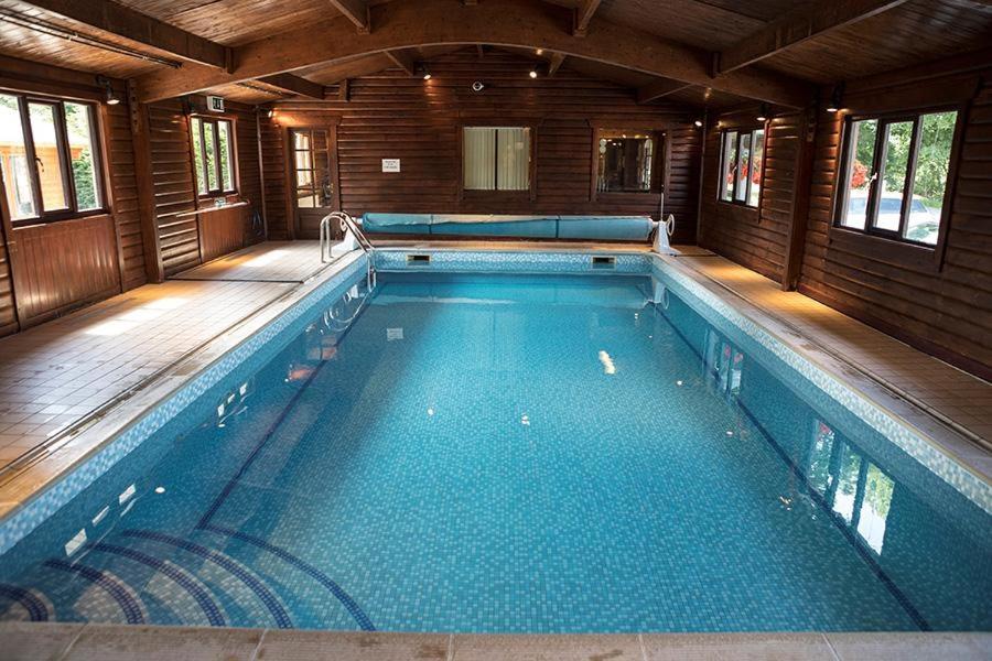 Ascot Hotel Tosside Ngoại thất bức ảnh
